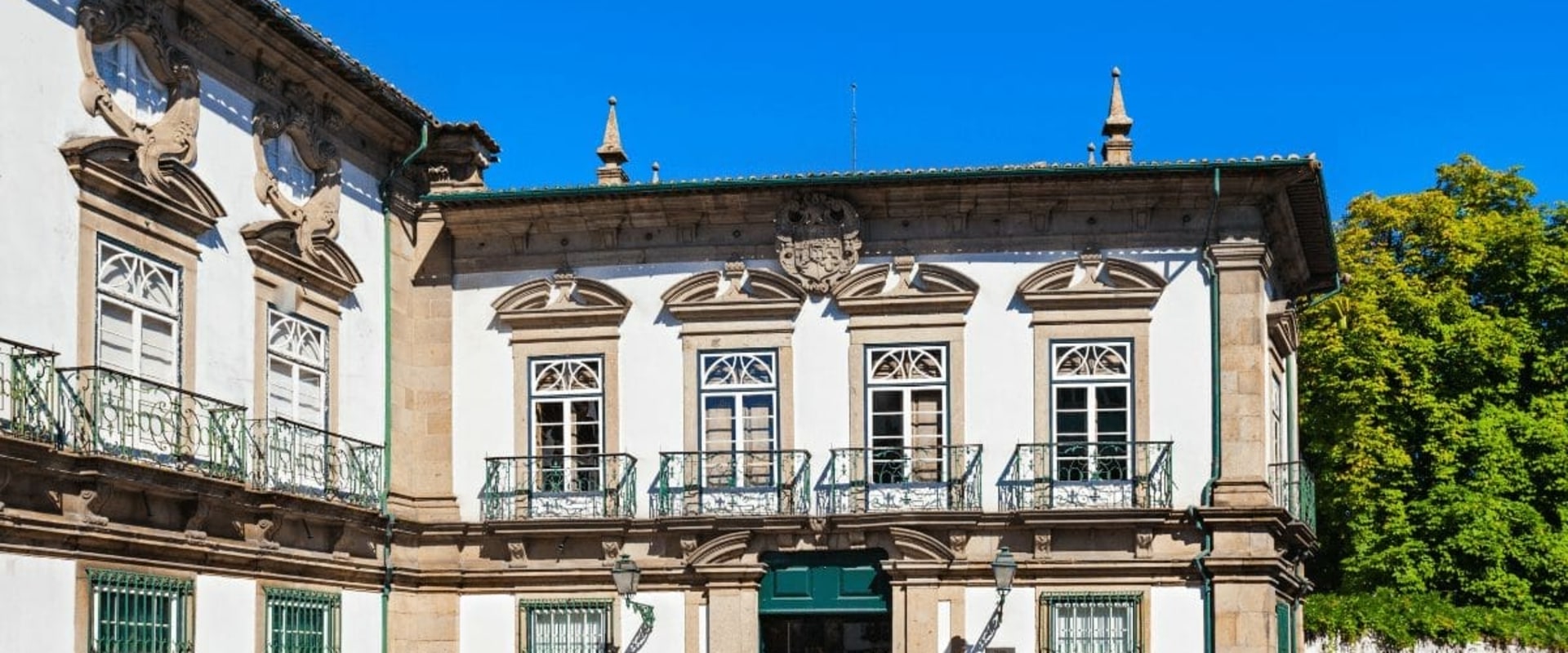 O impacto da religião na identidade cultural de Braga, Portugal